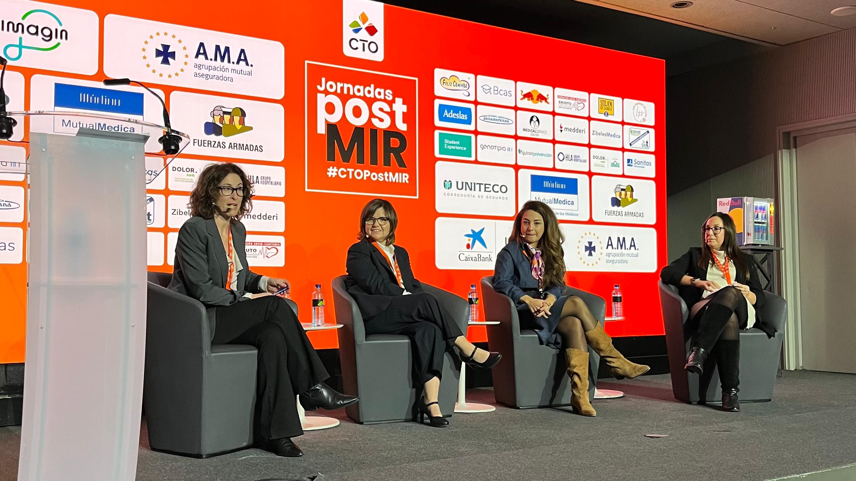 Jóvenes en Farma presenta las salidas laborales de los médicos en las Jornadas PostMIR